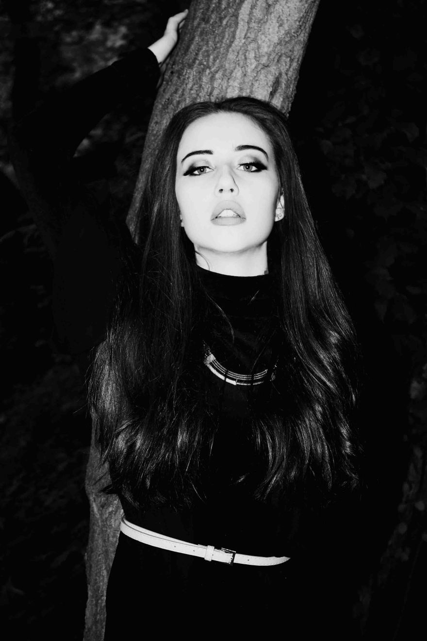 black and white fashion photo